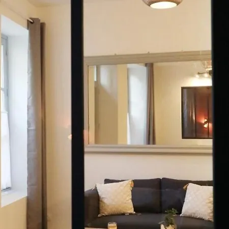 Notre Dame De By La Boite En Apartment